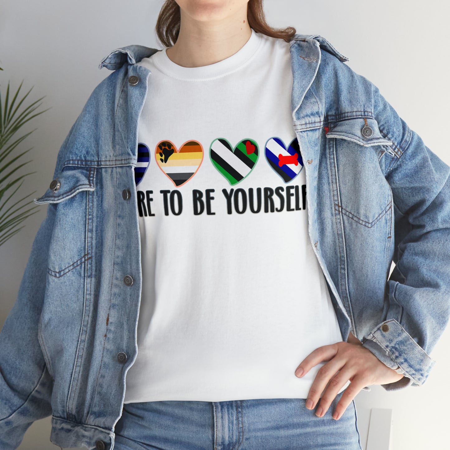 Mens T-Shirt that says Dare to be Yourself